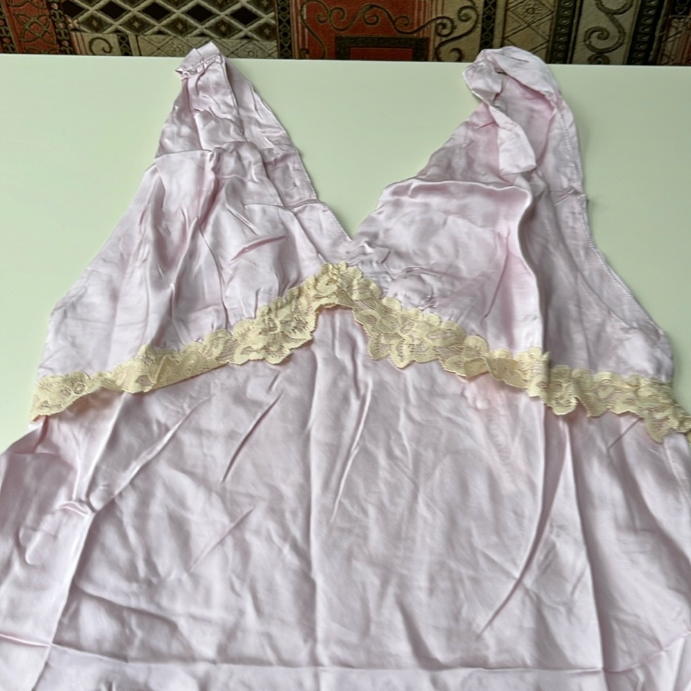 Pink Night Gown. NWT - Picture 1 of 6